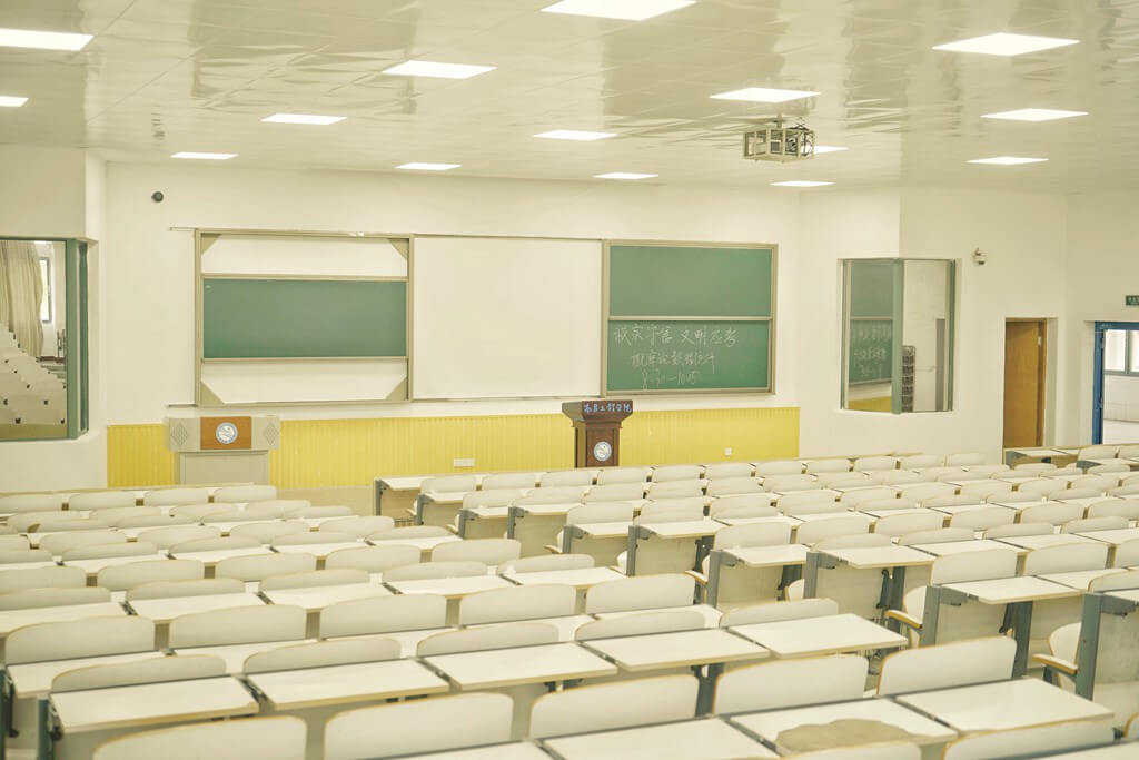 高二学生申请加拿大留学的具体方法介绍