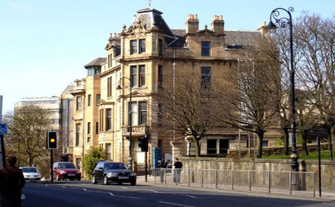 初到英国留学，如何办理电话卡