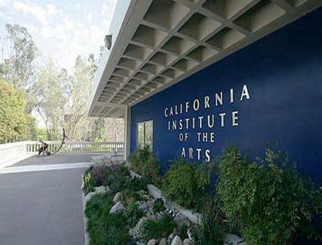 加州艺术学院的地理位置
