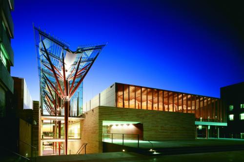 新南威尔士大学建筑学硕士好考吗？