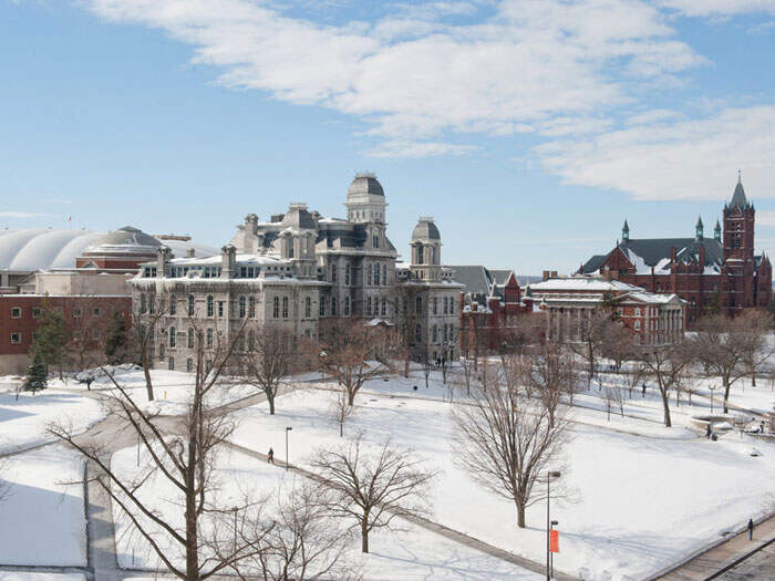 雪城大学国内承认吗？