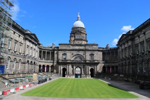 爱丁堡大学录取条件来啦！