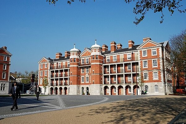 伦敦艺术大学世界排名第几位？