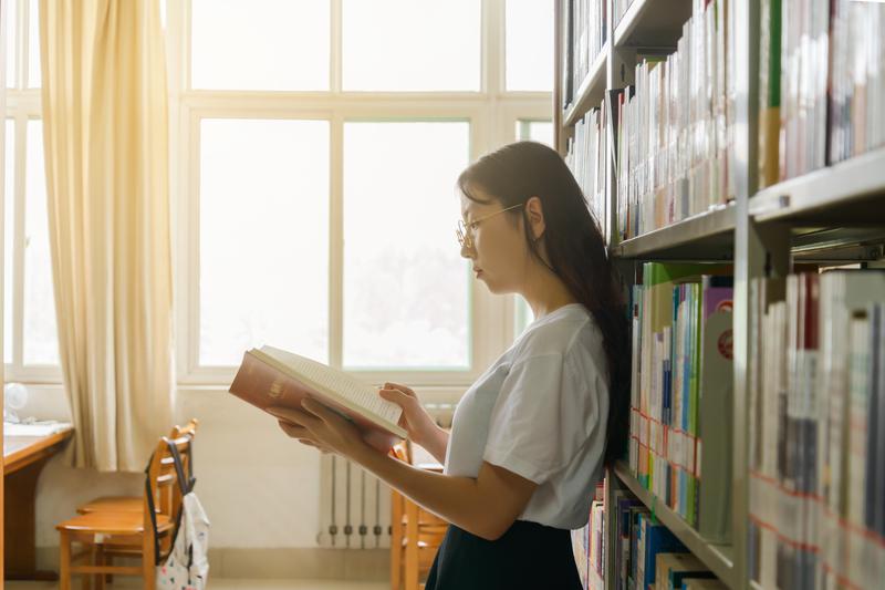 埃克塞特大学的旅游酒店管理专业怎么样？