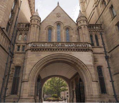 英國利茲大學和曼徹斯特大學哪個好？