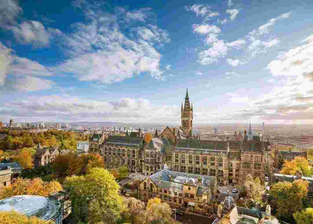 格拉斯哥大学和诺丁汉大学哪个好？