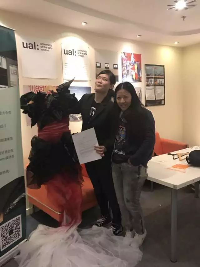 伦敦艺术大学如何办理入学?