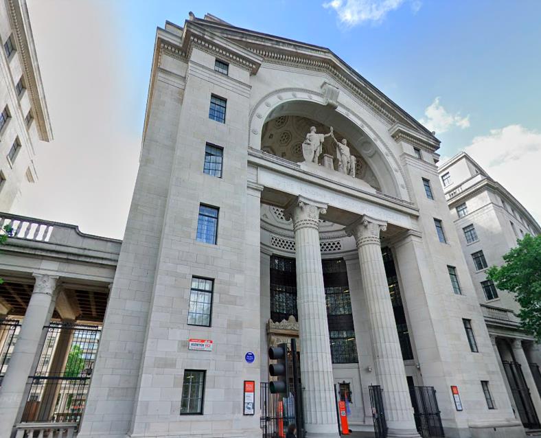 英国留学本科预科申请学生和家长英国注意的事项